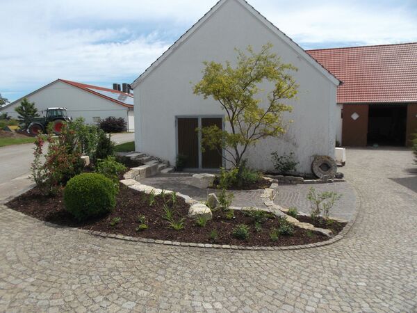 GARTEN  UMGESTALTUNGEN - Referenzbild