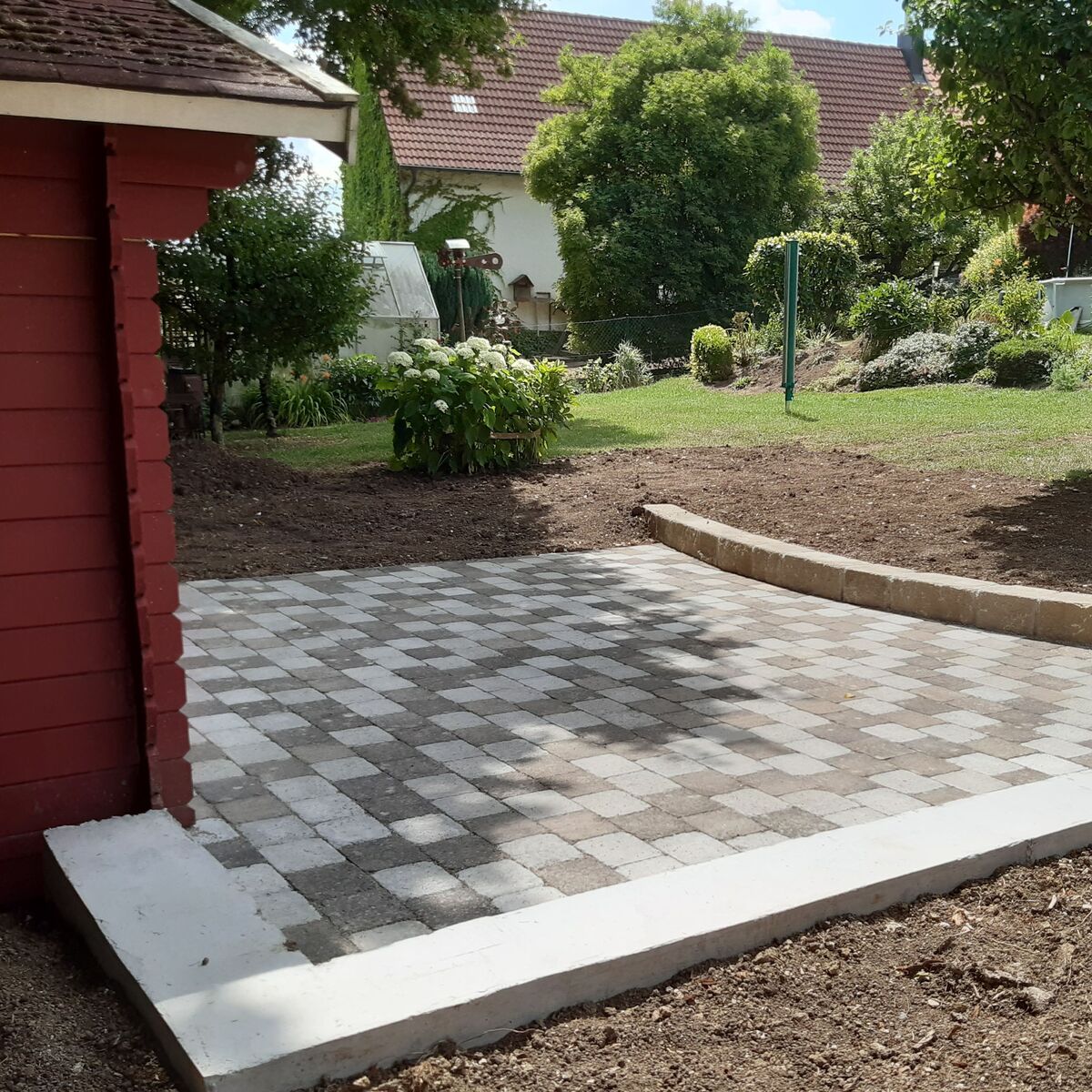 EIN GUTER GARTEN IST EIN ORT, DEN MAN FÜHLT