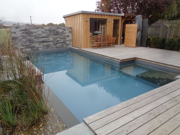 EIN BADEPARADIES ENTSTEHT - Galeriebild